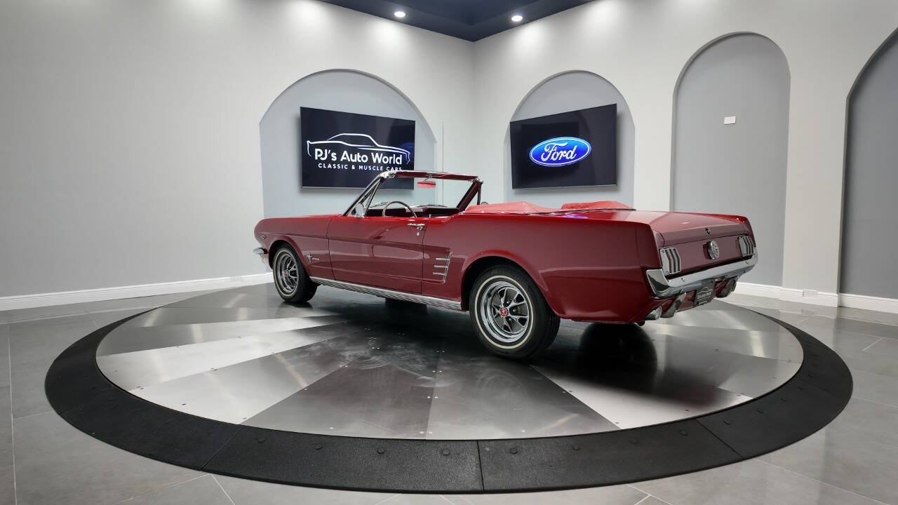 1966 Ford Mustang 3