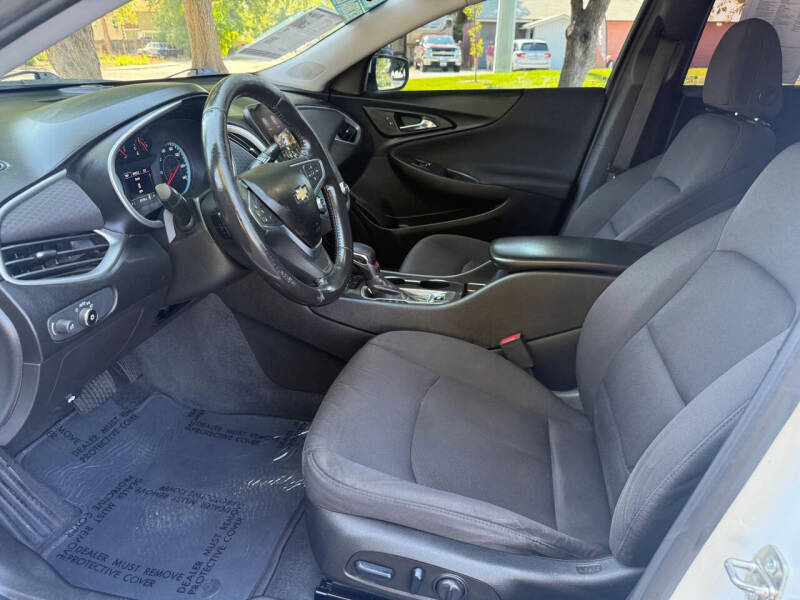 2022 Chevrolet Malibu RS