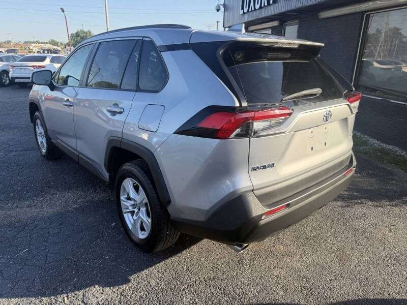 2019 Toyota RAV4 XLE