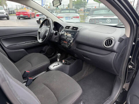2015 Mitsubishi Mirage ES