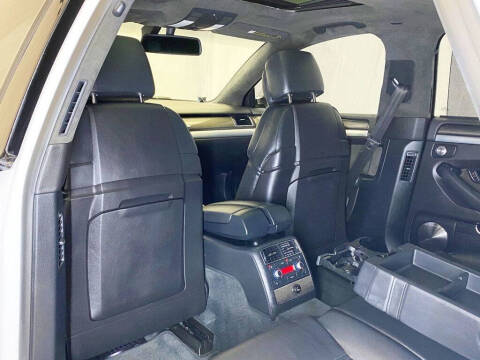 2008 Audi S8 quattro