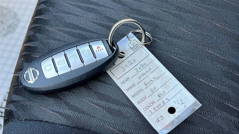 2020 Nissan Rogue SV