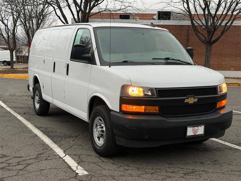 2021 Chevrolet Express 2500