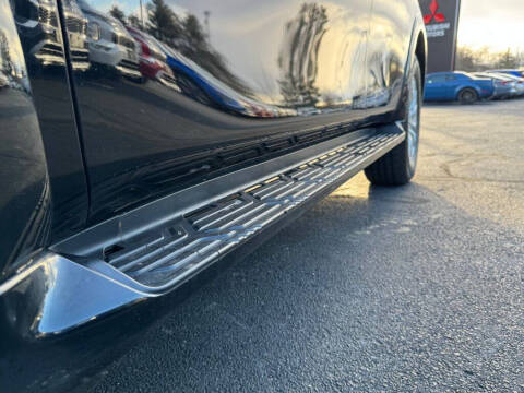 2022 Nissan Armada SV