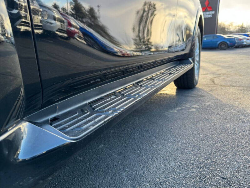 2022 Nissan Armada SV