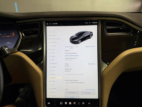 2013 Tesla Model S