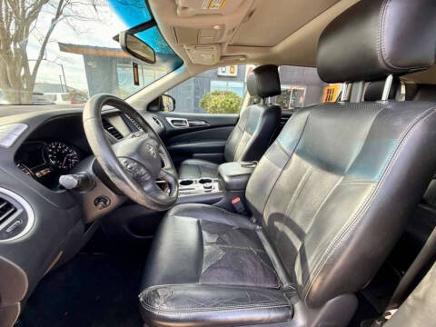 2014 Nissan Pathfinder Platinum
