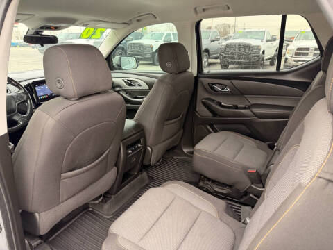 2020 Chevrolet Traverse LT Cloth