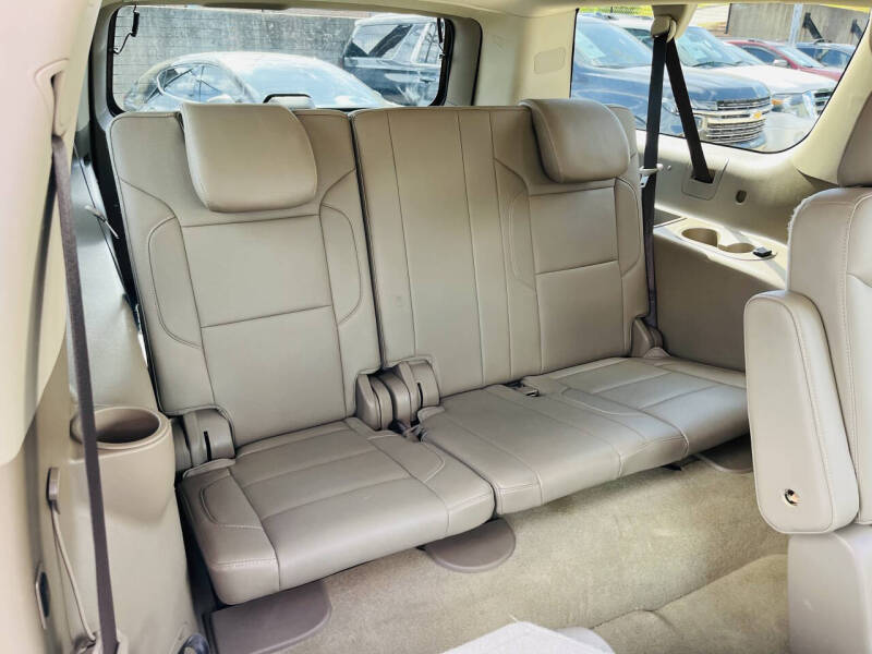 2017 GMC Yukon XL SLT