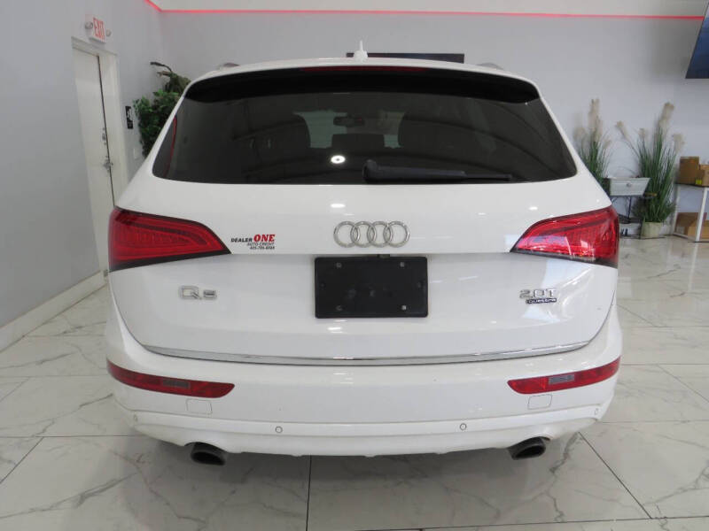 2016 Audi Q5 2.0T quattro Premium Plus