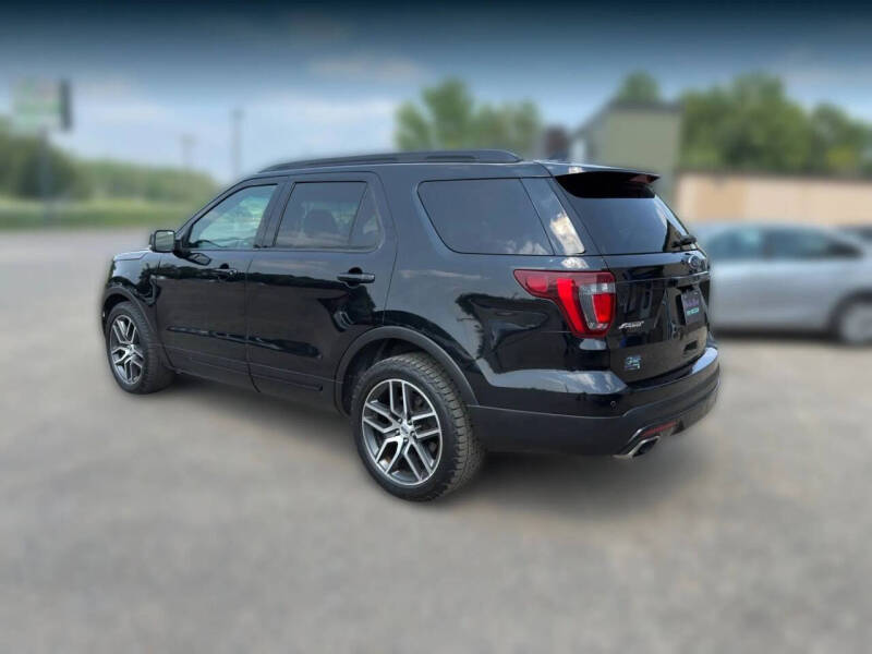 2016 Ford Explorer Sport