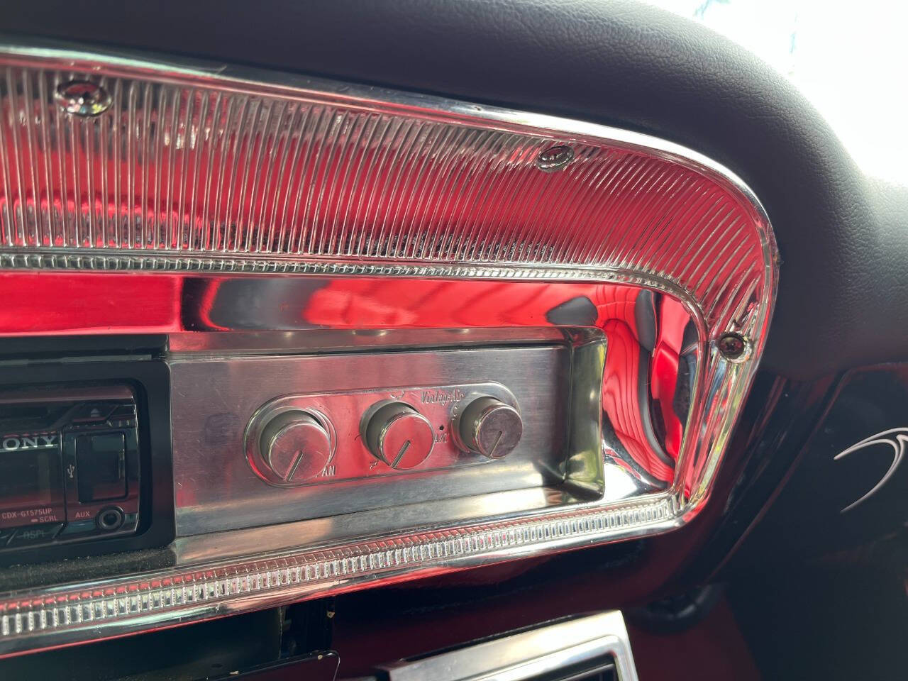 1964 Ford Fairlane 500 100
