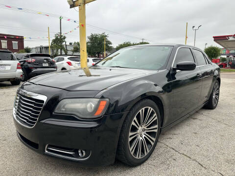 2013 Chrysler 300 for sale at Friendly Auto Sales in Pasadena TX