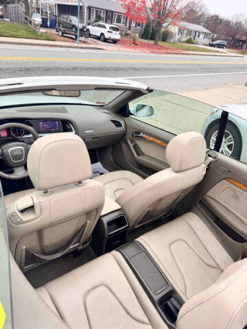 2010 Audi A5 2.0T quattro Premium