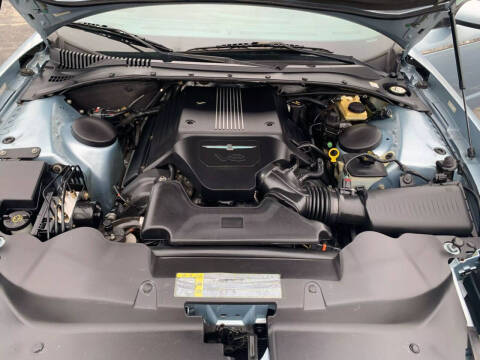 2004 Ford Thunderbird Deluxe