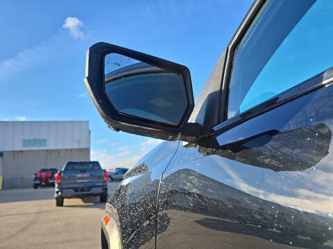 2023 GMC Canyon Denali