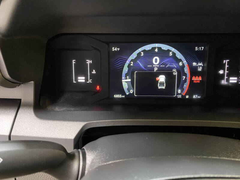 2025 Toyota Tacoma SR