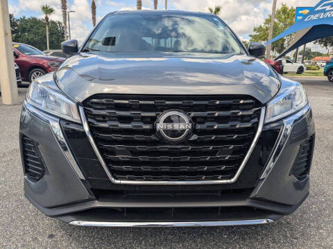 2023 Nissan Kicks S