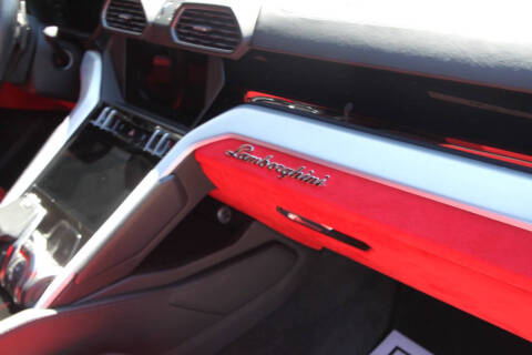 2019 Lamborghini Urus