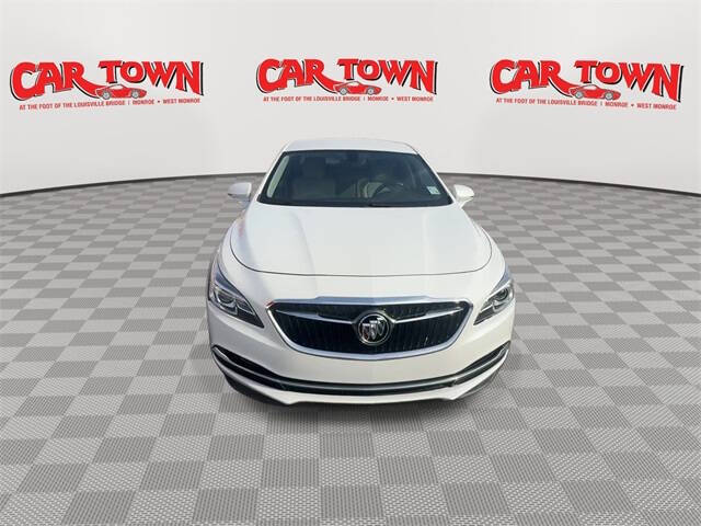 2018 Buick LaCrosse Essence