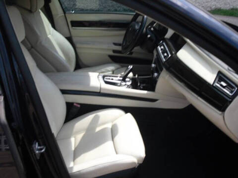 2012 BMW 7 Series 750Li