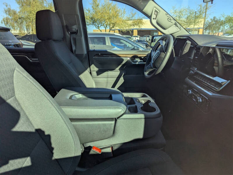 2025 GMC Sierra 1500