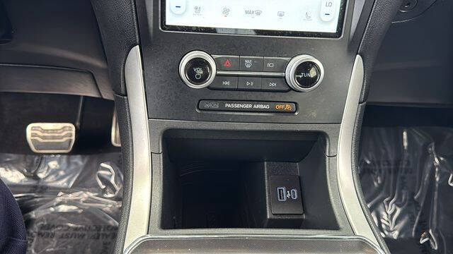 2024 Ford Edge ST-Line