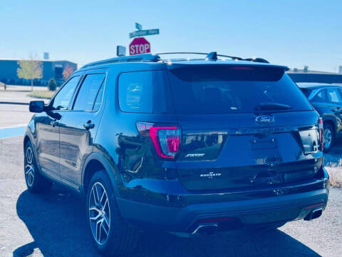 2017 Ford Explorer Sport
