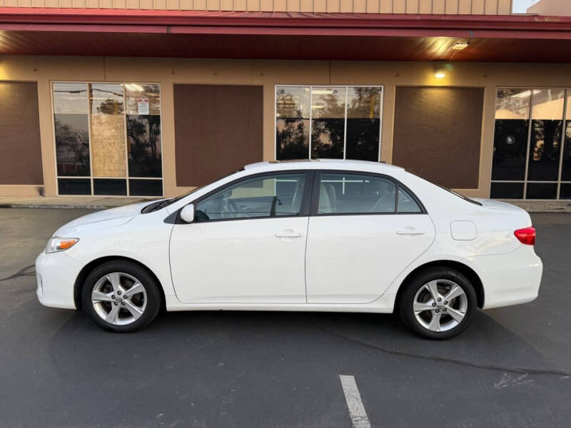 2012 Toyota Corolla LE
