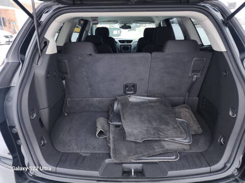 2017 Chevrolet Traverse LT