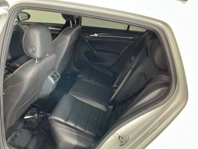 2016 Volkswagen Golf GTI Autobahn