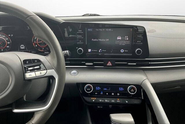 2022 Hyundai Elantra