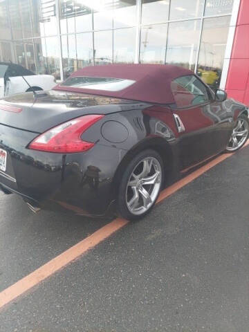 2012 Nissan 370Z Roadster Touring