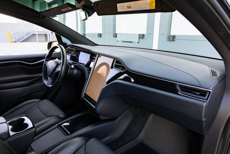 2018 Tesla Model X 75D