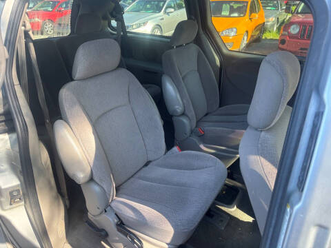 2001 Dodge Grand Caravan Sport