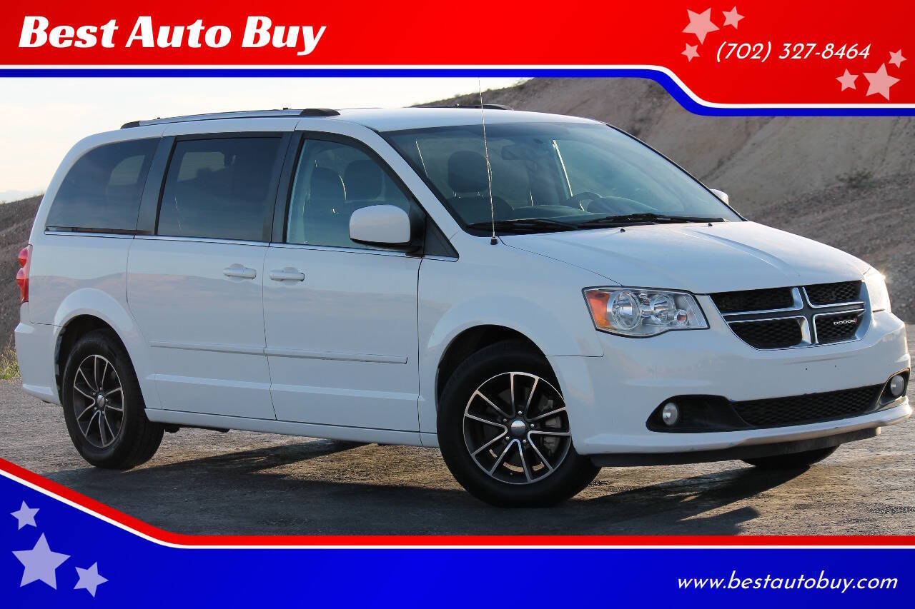 White 2017 Dodge Grand Caravan SXT SXT 4dr Mini-Van 1