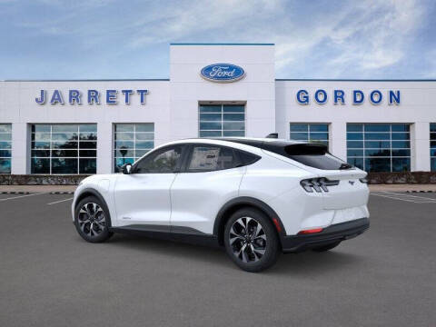 2026 Ford Mustang Mach-E Select