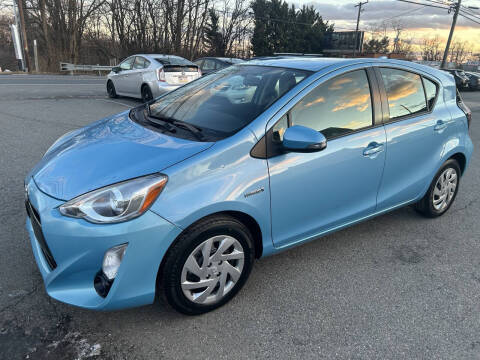 2015 Toyota Prius c Two