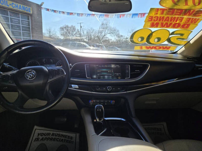 2019 Buick Enclave Essence