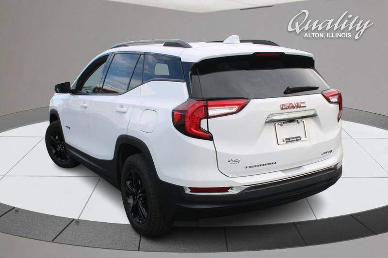 2023 GMC Terrain AT4