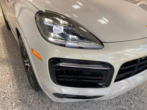 2020 Porsche Cayenne S