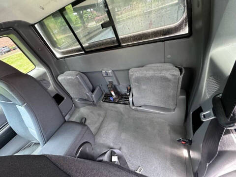 2004 Mazda B-Series B3000 SE