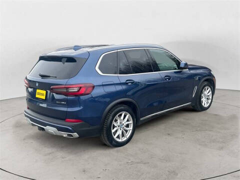 2023 BMW X5 xDrive45e