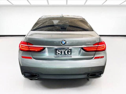 2017 BMW 7 Series 740i