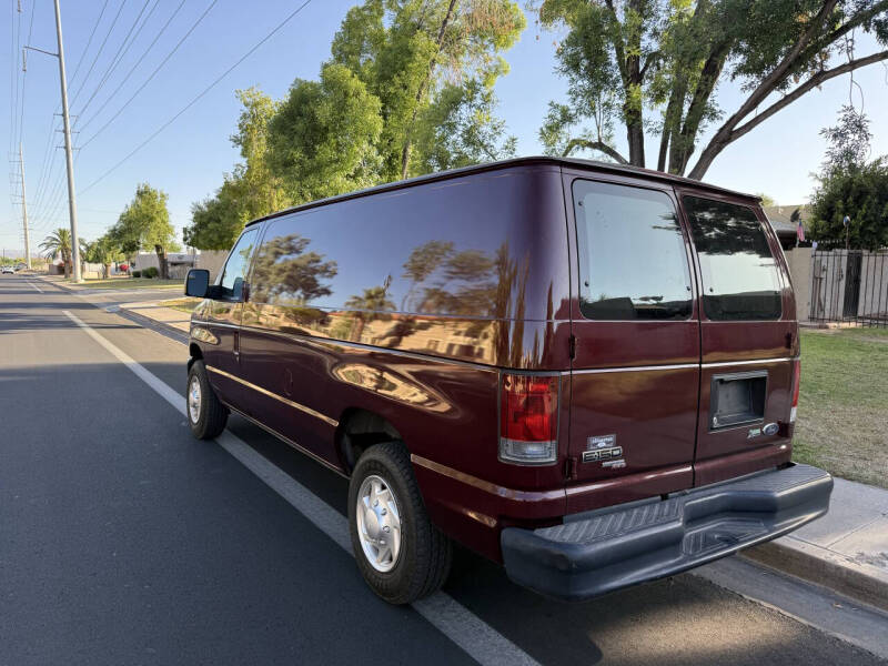 2011 Ford E-Series
