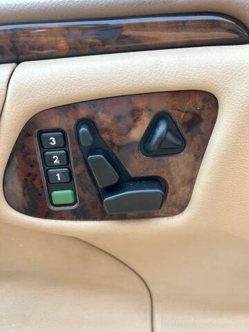 2001 Mercedes-Benz E-Class E 320