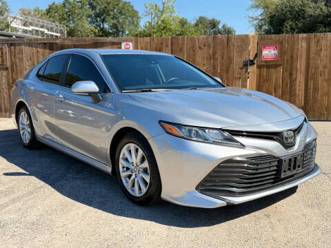 2020 Toyota Camry LE