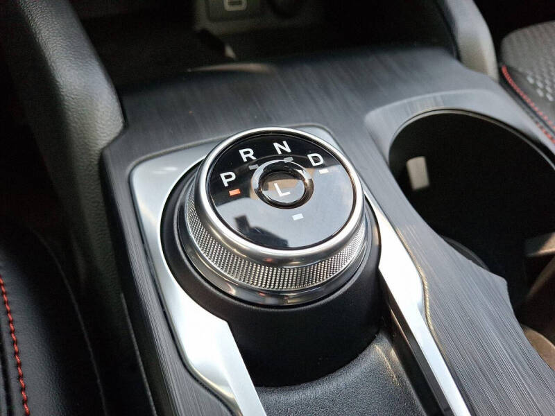 2025 Ford Escape Hybrid ST-Line Select