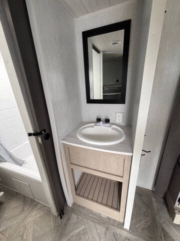 2024 Forest River SALEM CRUISE LI