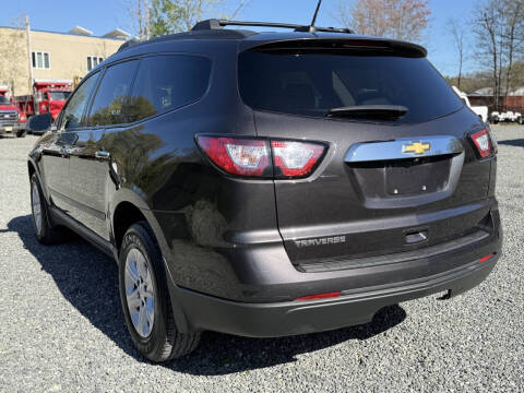 2017 Chevrolet Traverse LS
